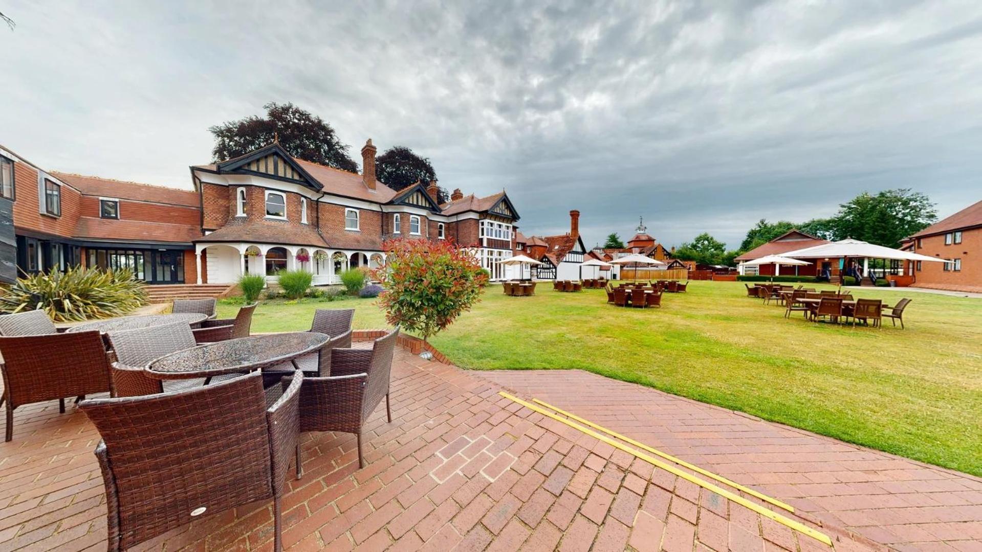 Cim Business Centre Hotel Maidenhead Luaran gambar
