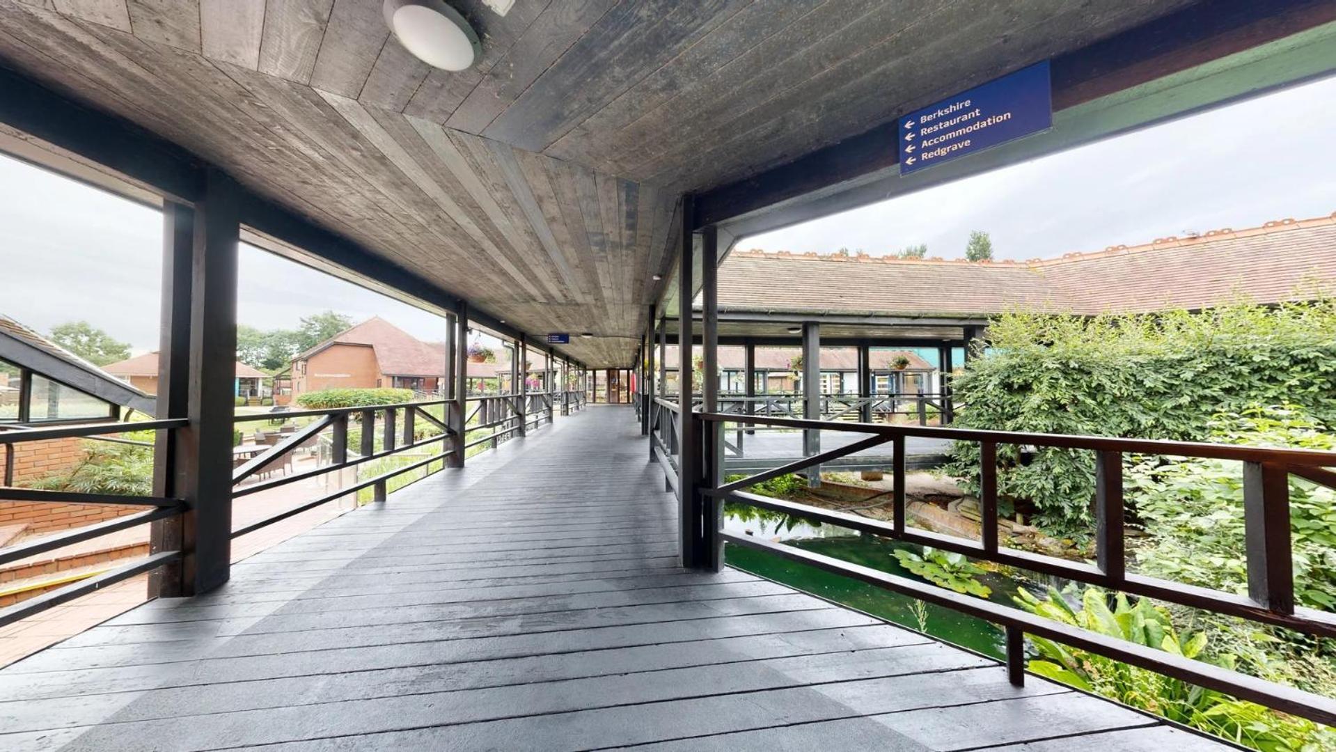 Cim Business Centre Hotel Maidenhead Luaran gambar