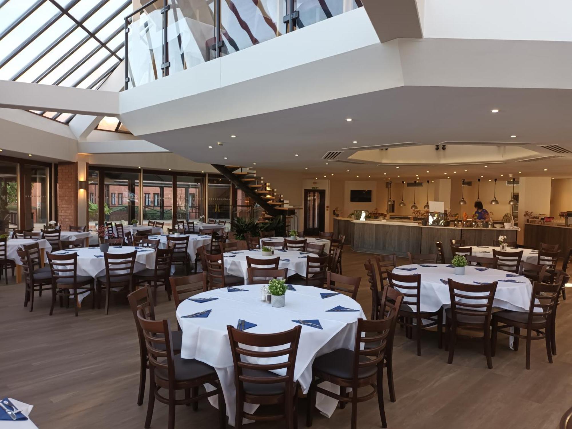 Cim Business Centre Hotel Maidenhead Luaran gambar